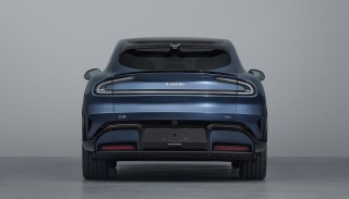 小米首款SUV车型登顶热搜，雷军发文解释提早公示原因