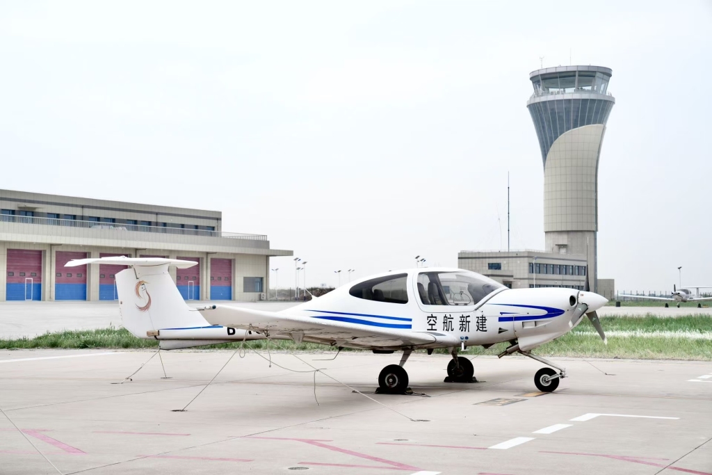 沧州低空经济起飞:飞行汽车开启千亿赛道,通用机场布局文旅体验 第3张 沧州低空经济起飞:飞行汽车开启千亿赛道,通用机场布局文旅体验 第3张