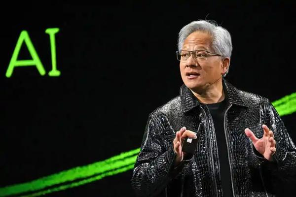 胡锡进 ：被华为的强大惊吓了，美国使出最后的毒计  第2张